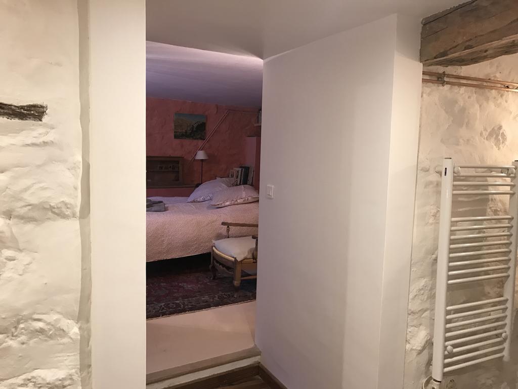 Mymoustiers Villa Екстериор снимка