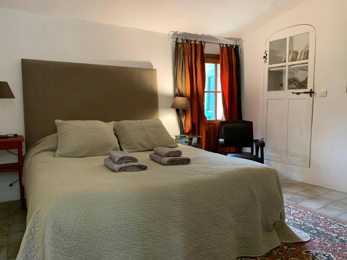 Mymoustiers Villa Екстериор снимка