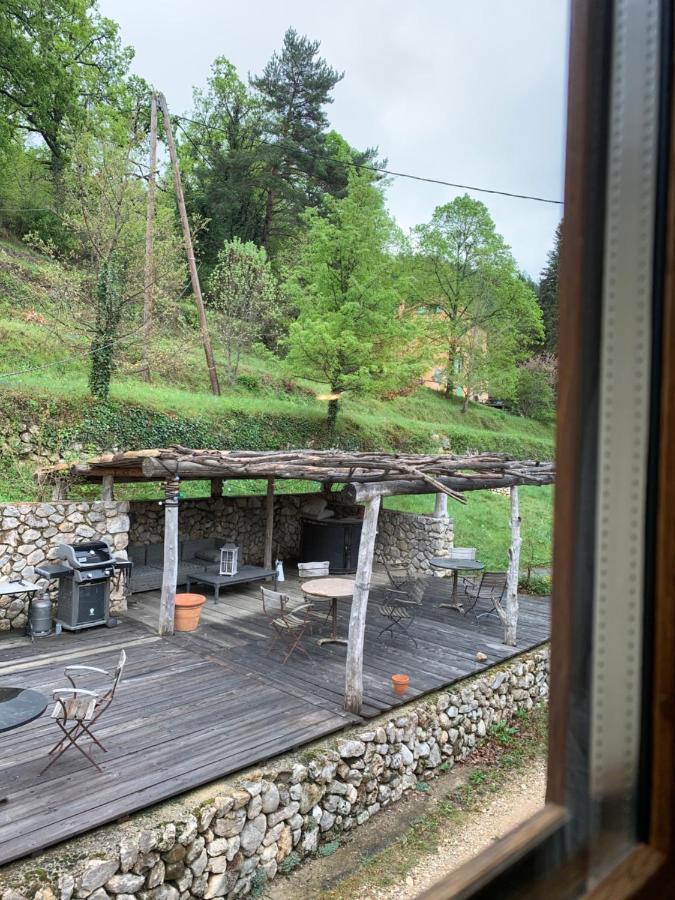 Mymoustiers Villa Екстериор снимка